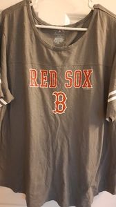 Red Sox tshirt